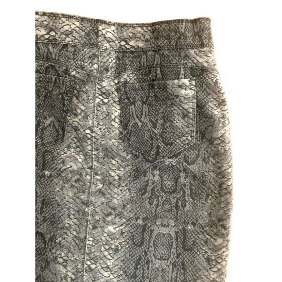 Coco Carmen Gray Snake Print Denim Mini Skirt With Frayed Hem Medium - Picture 6 of 13